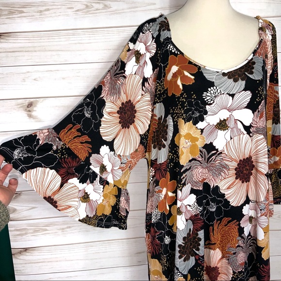 bobeau Tops - Bobeau blouse size 2X